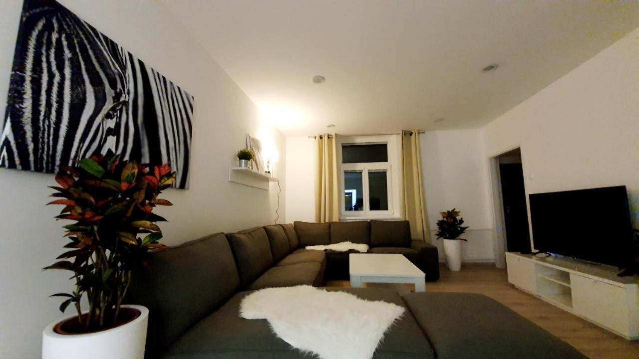Le Monde Apartment Bratislava - amazing 5BDR in downtown Buitenkant foto